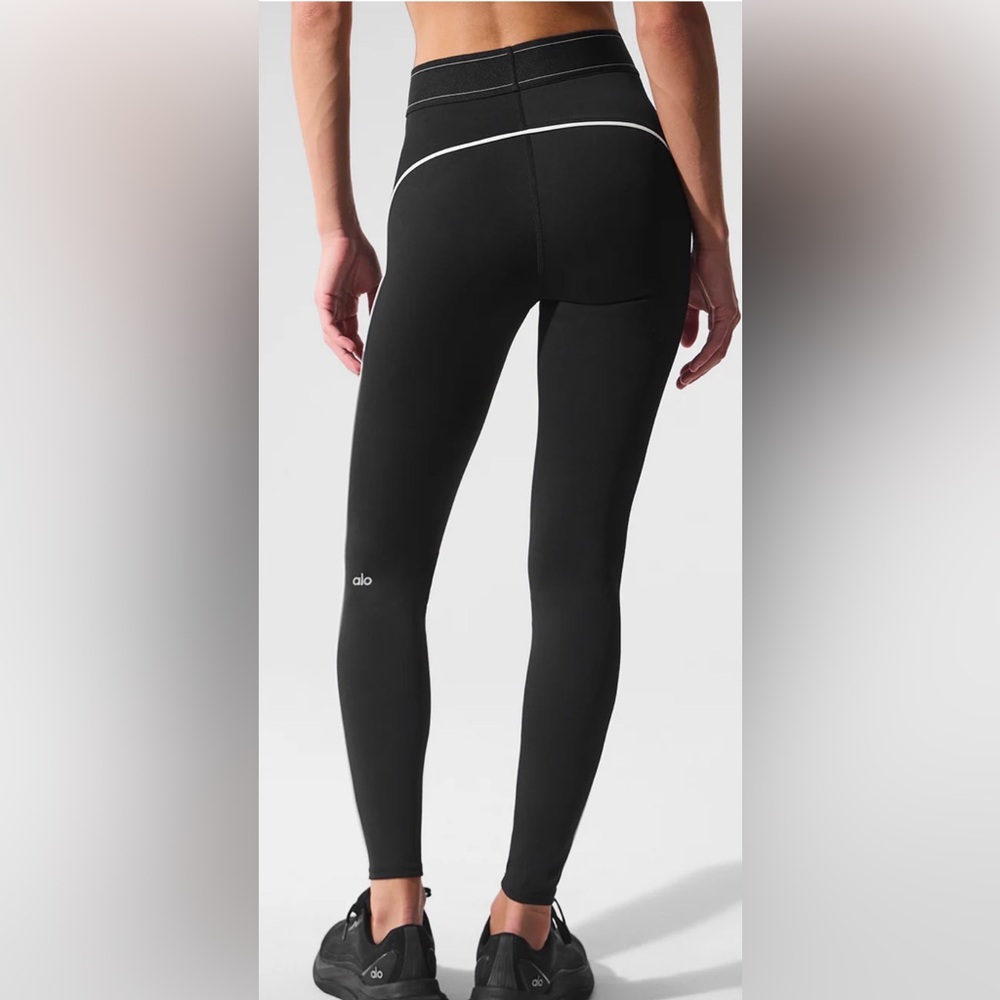 Airlift High-Waist Suit Up Legging